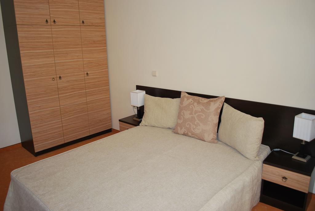 Spider House Aparthotel Pamporovo Chambre photo