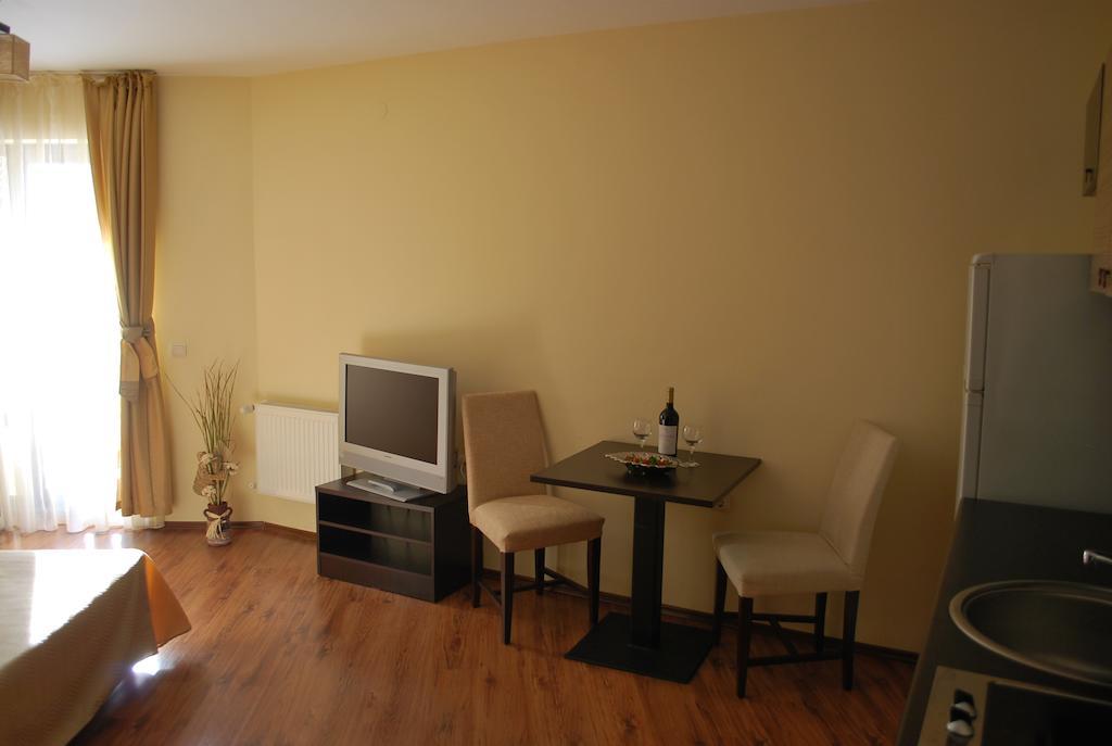 Spider House Aparthotel Pamporovo Chambre photo
